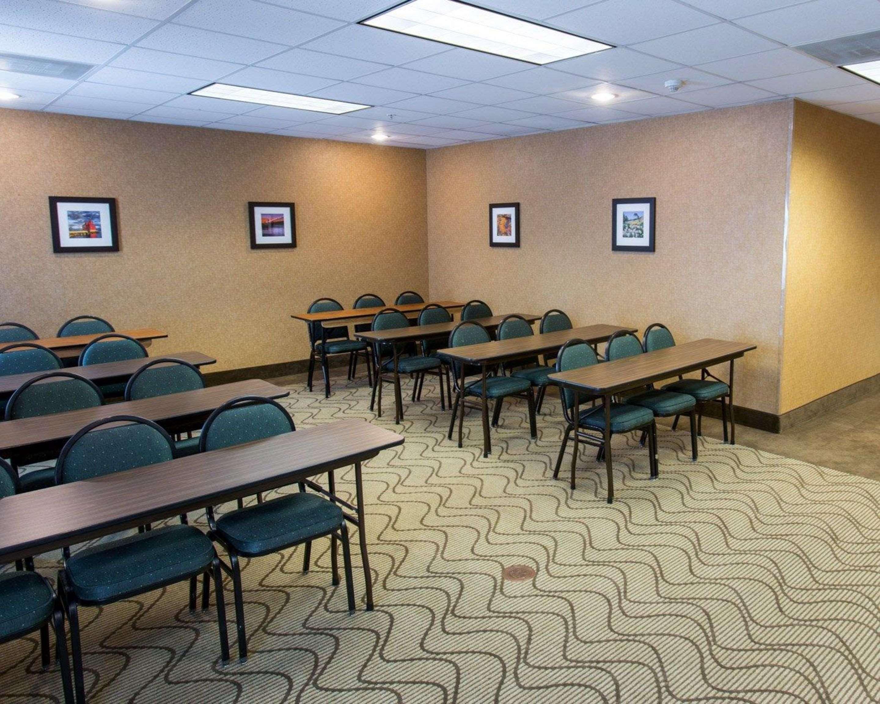 Comfort Suites Grand Rapids South Kentwood Exterior foto